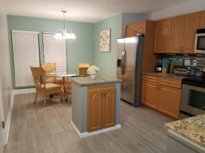 2BR/1BA Vacation Rental - Sienna Park